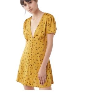 Urban outfitters statin floral dress